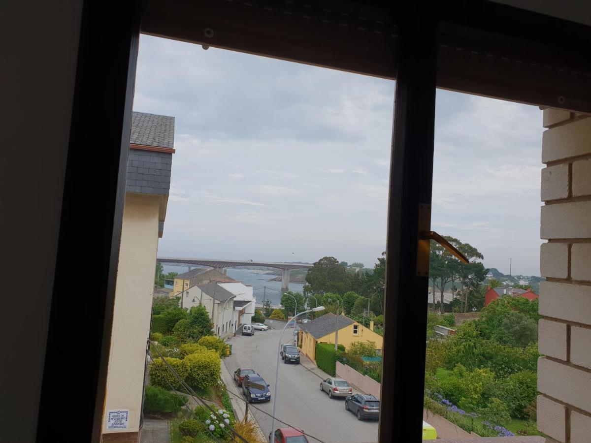 Apartamentos O Cargadeiro Ribadeo Luaran gambar